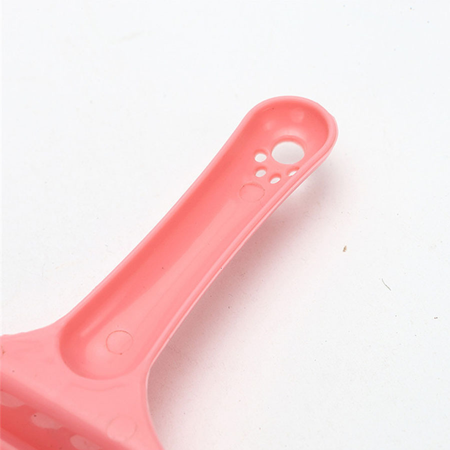 Pet litter scoop, pet supplies, cleaning litter box, cat shovel, cat poop scoop