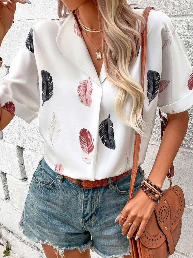 T Shirt New Merchandise Summer High Street Female Harajuku Print Vintage Bottoming Round Neck Collar Blouse Slim-fit Graphic T Shirts Solid Turtleneck