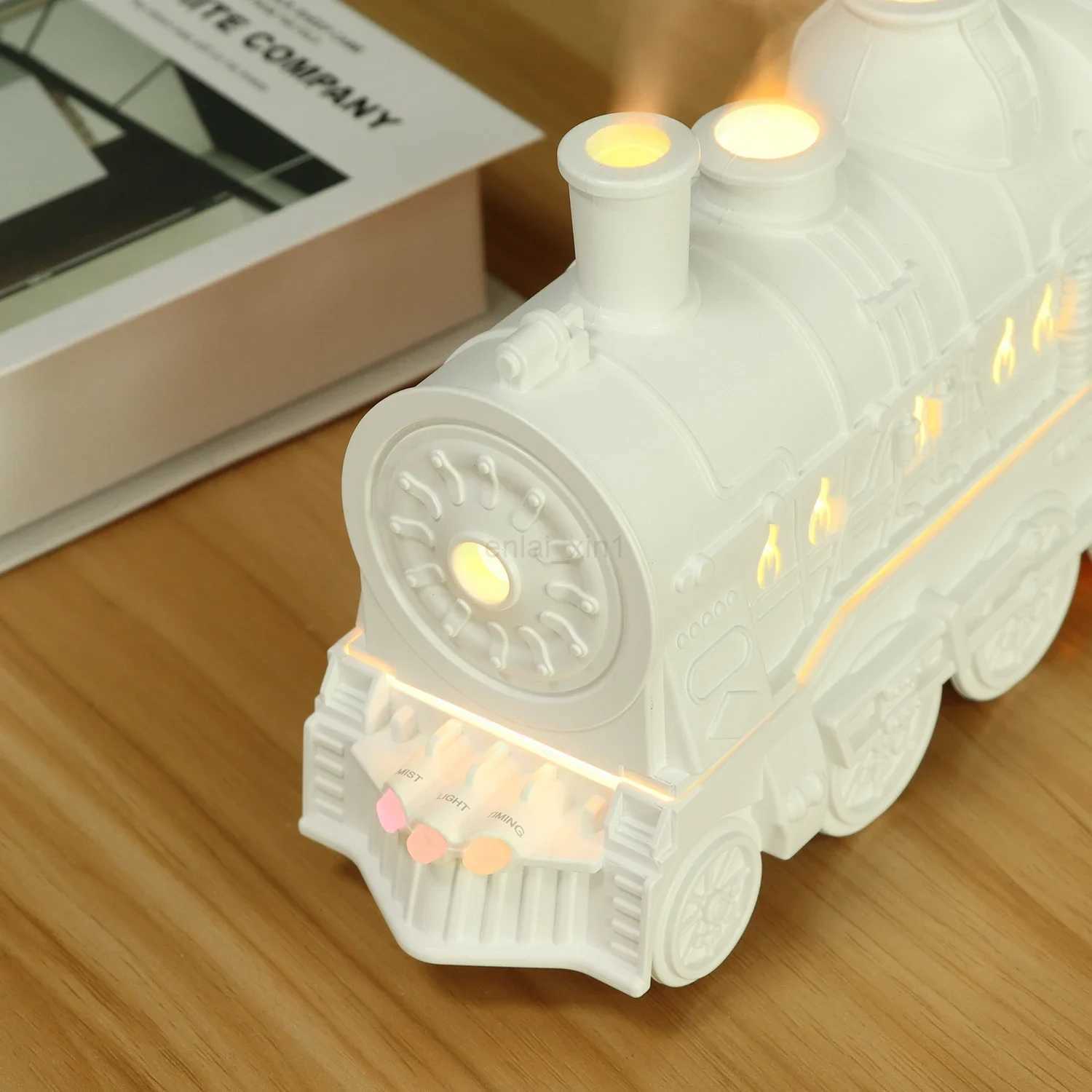 Train Shape Aromatherapy Diffuser Desktop Essential Oils Difusor Smoke Ring Double Spray Ultrasonic Air Humidifier with LED Lamp Y240806