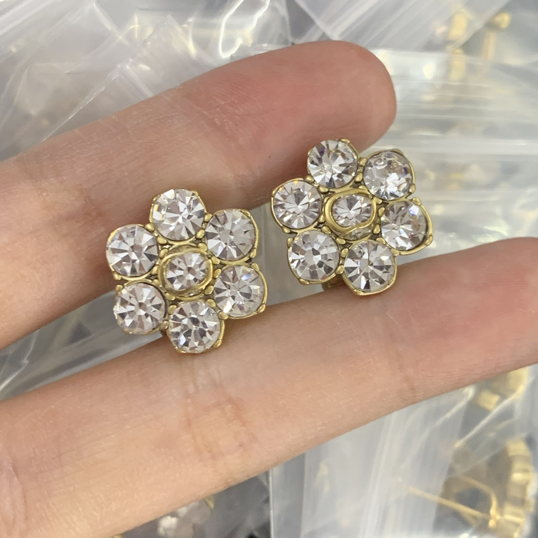 Woman Stud Earrings… - image