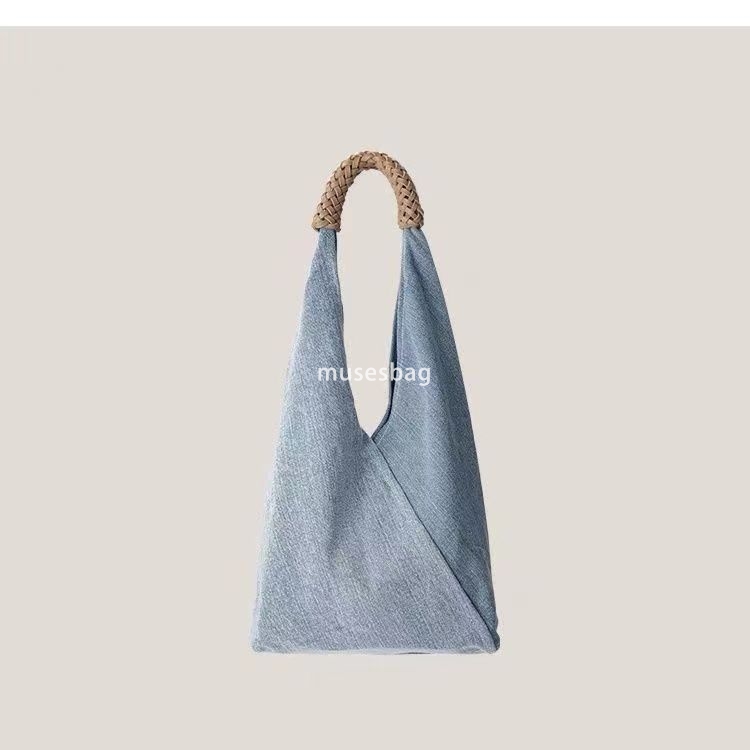 New high-quality Korean denim canvas bag, women's shoulder tote bag crescent bag niche design texture ins