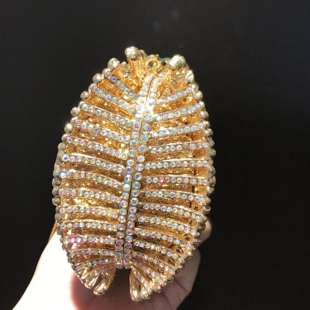 Women Diamonds Clutches Rhinestone Bag Flower Crystal Clutch Party Evening Small Purse Handbags Wedding Clutch bag Female wallet
