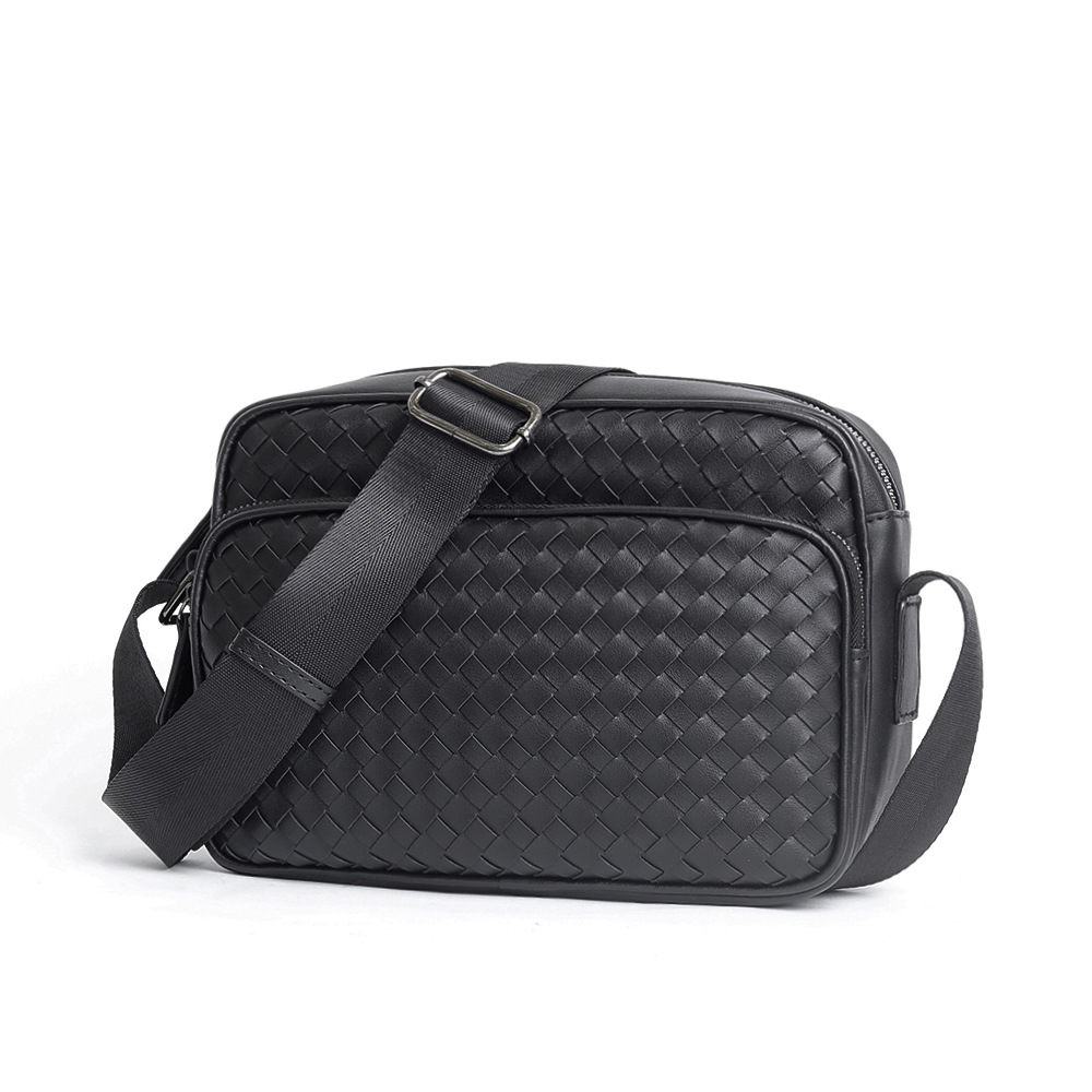 Street men's Korean version horizontal shoulder bag trendy men's couple diagonal cross bag woven small square bag back trendy brand men'