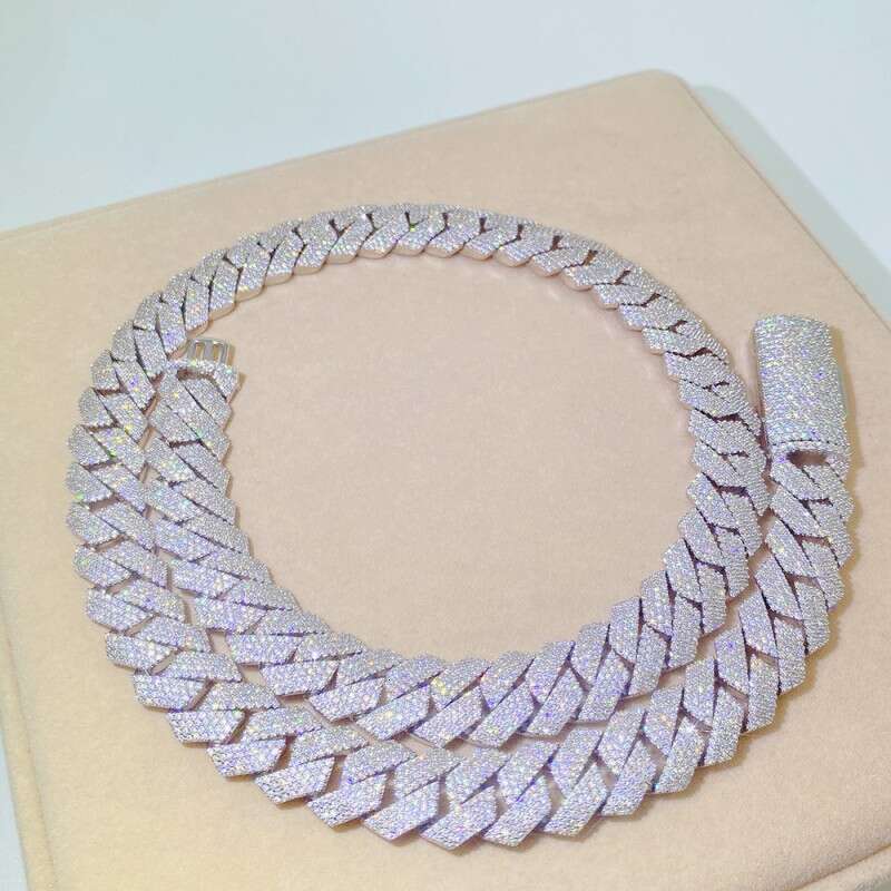 Customized Men Hip Hop Curb Necklaces Bracelets Iced Out Sterling Sier VVS Moissanite Cuban Chain