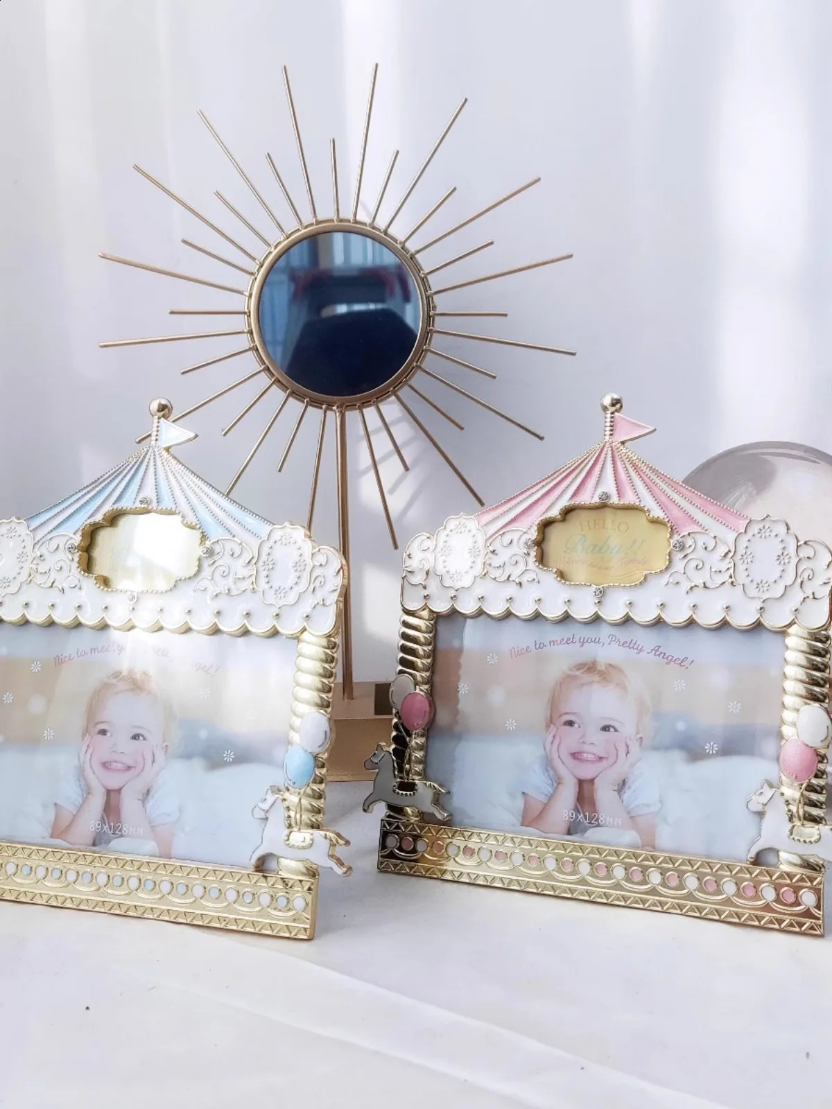 Metal Po Frame for Home Decoration Cute Carousel Beauty Creative Wedding Birthday Gift 5Inch FG763 240802