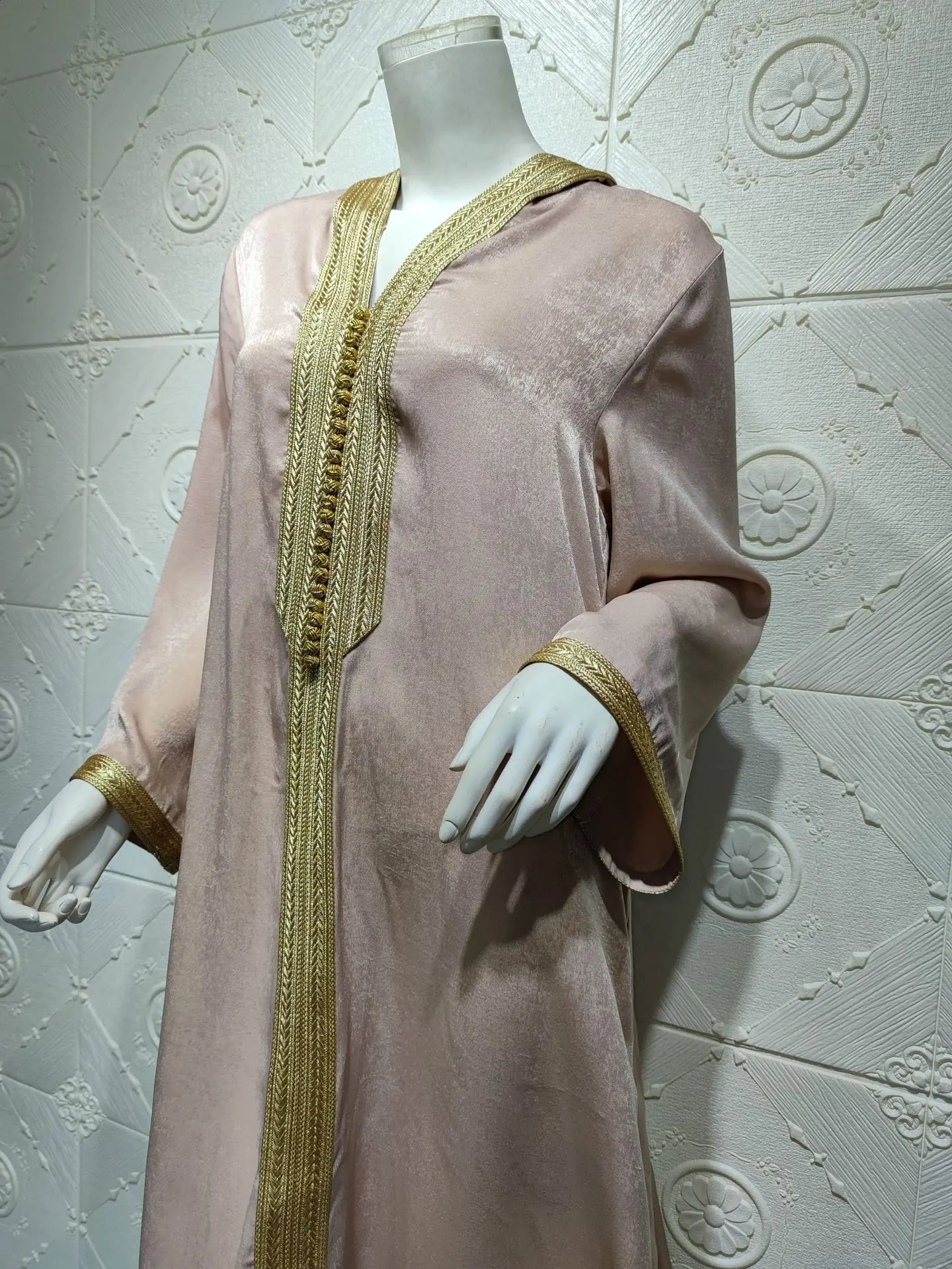 Women Ramadan Clothing Arabic Muslim Abaya Saudi Turkish Islamic Party Dress V Neck Long Sleeve Moroccan Kaftan Hooded Robe 240802
