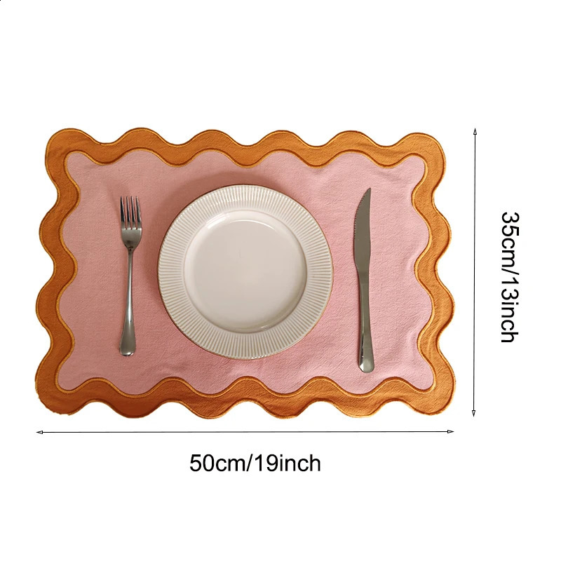 Embroidered Placemat with fan-shaped wavy edges Cotton double-layer fabric dining mat napkin dining table decoration 240802
