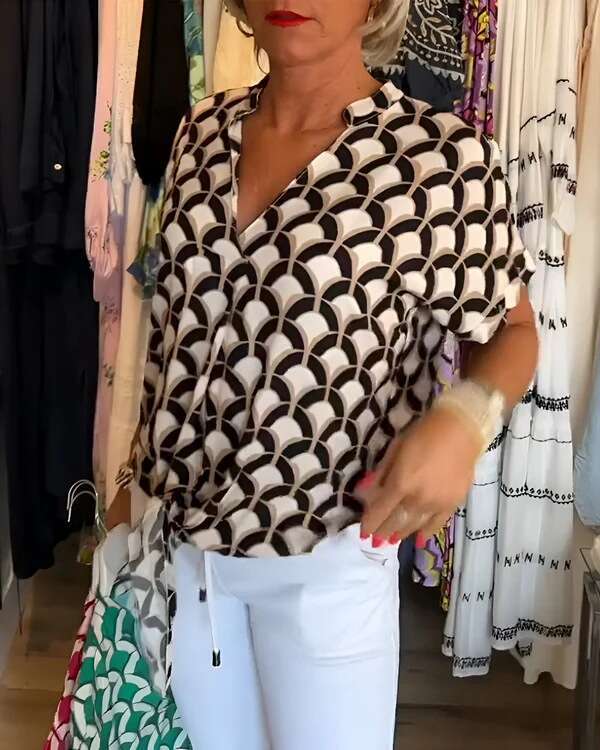 New Merchandise Female Fashion Retro Summer Printing Short Sleeve Hollow Out Slim Top Female Women Short Turtleneck Slim-fit Chiffon Stretch Casual Un