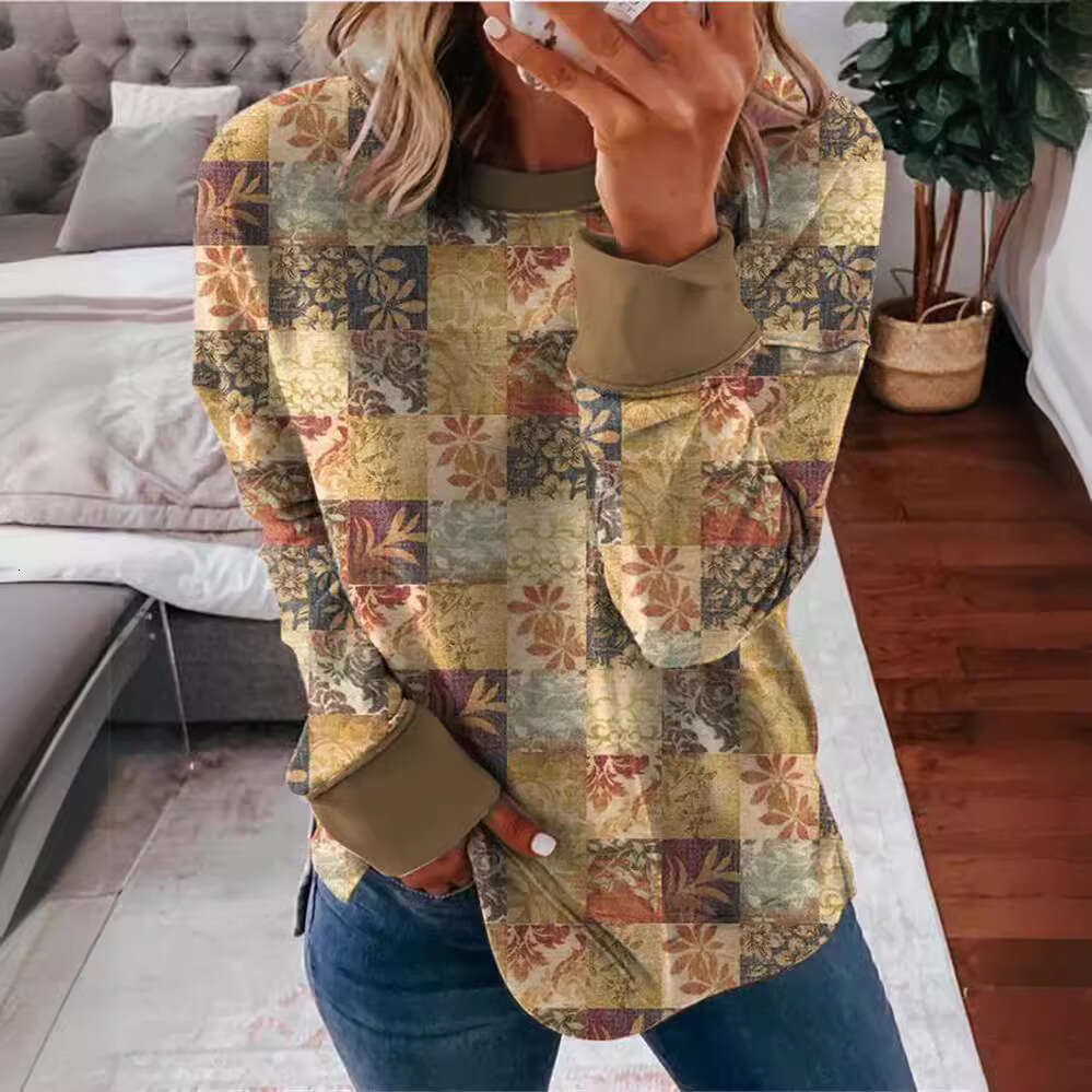 T-shirt New Merchandise Female Fashion Hollow Out Slim Top Female Casual Slim Streetwear O Neck Long-sleeved Slim-fit Chiffon Sleeveless Womens T Shir