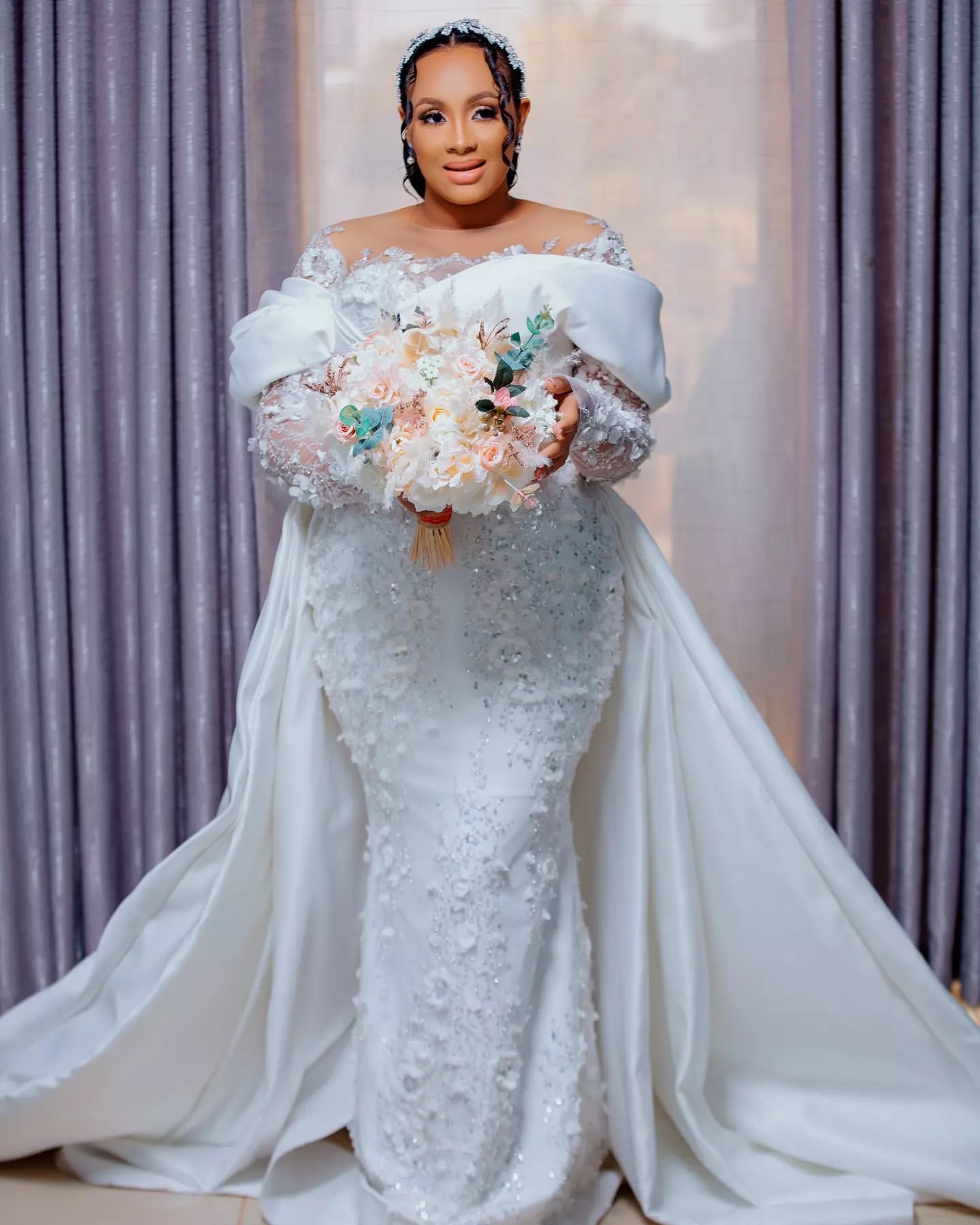 2024 Arabic Aso Ebi Plus Size Ivory Mermaid Wedding Dresses Floral Lace Full Sleeves Detachable Train Bridal Gowns Dress ZJ354
