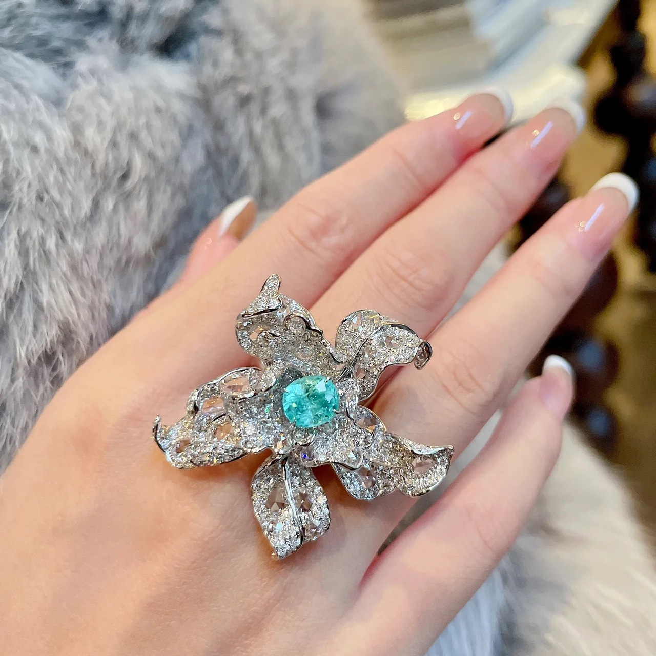 Unique Oval Green Gemstones Sier Adjustable wer Ring for Women