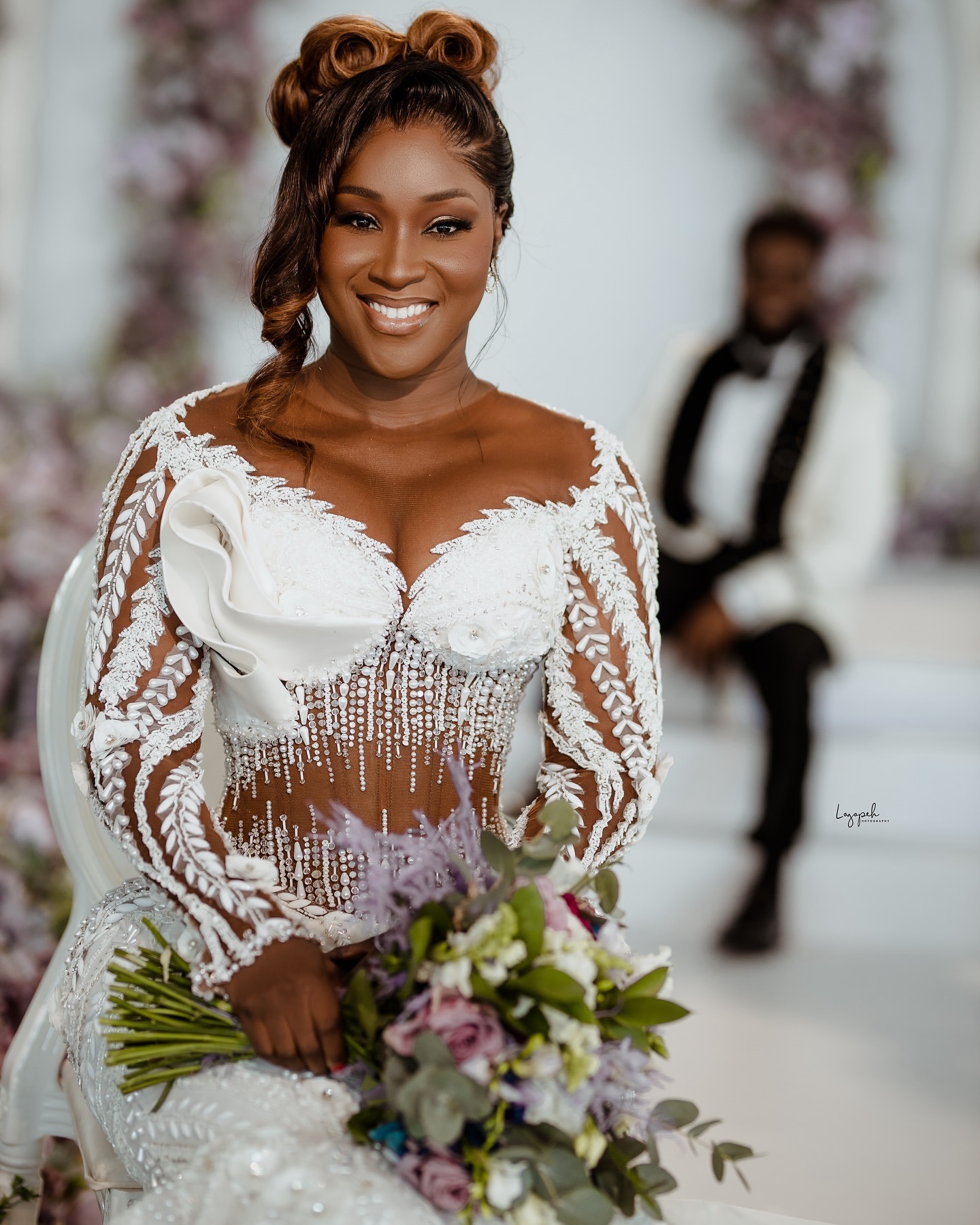 2024 Arabic Aso Ebi Plus Size White Mermaid Wedding Dresses Lacefull Pearls Full Sleeves Luxurious Bridal Gowns Dress ZJ056