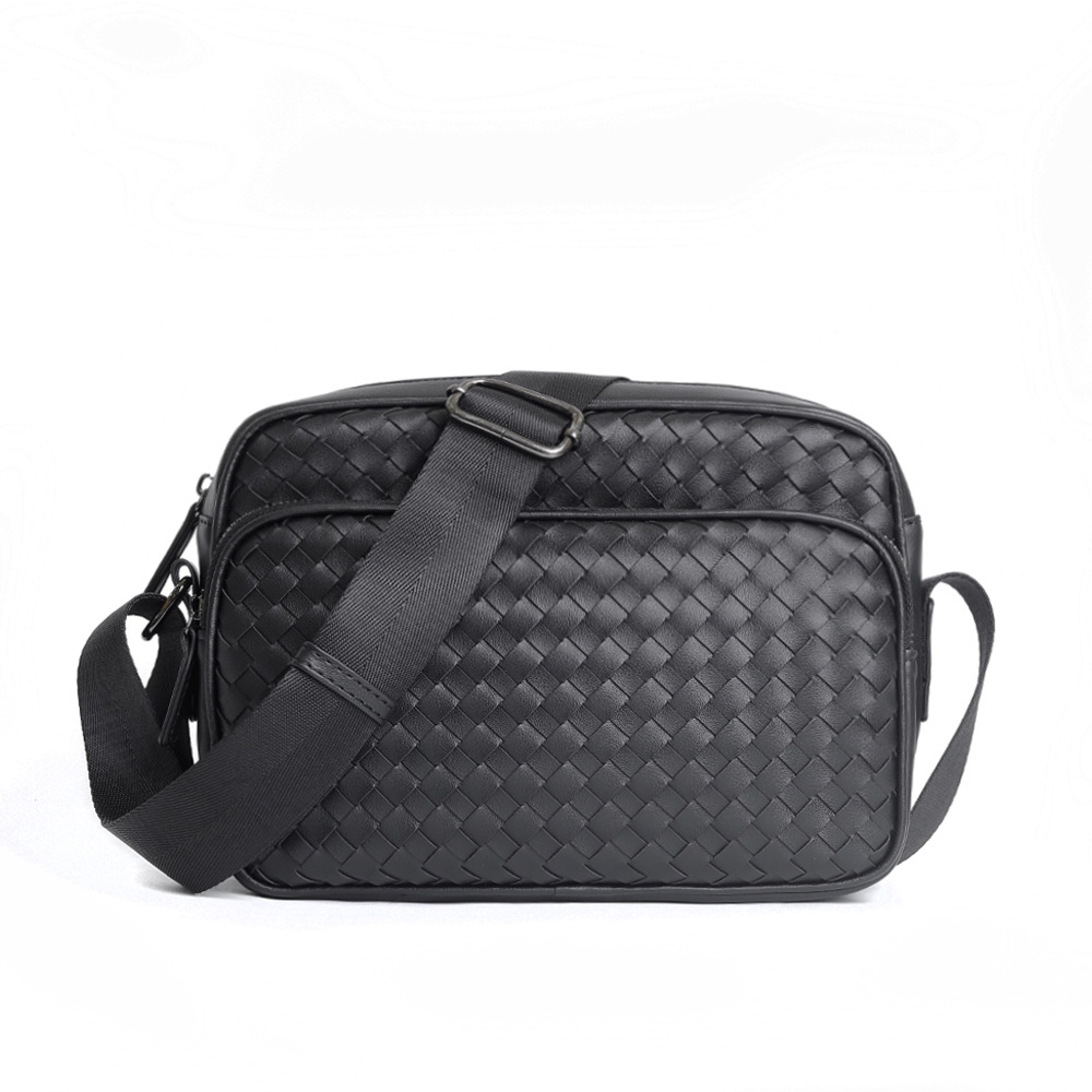 Street men's Korean version horizontal shoulder bag trendy men's couple diagonal cross bag woven small square bag back trendy brand men'