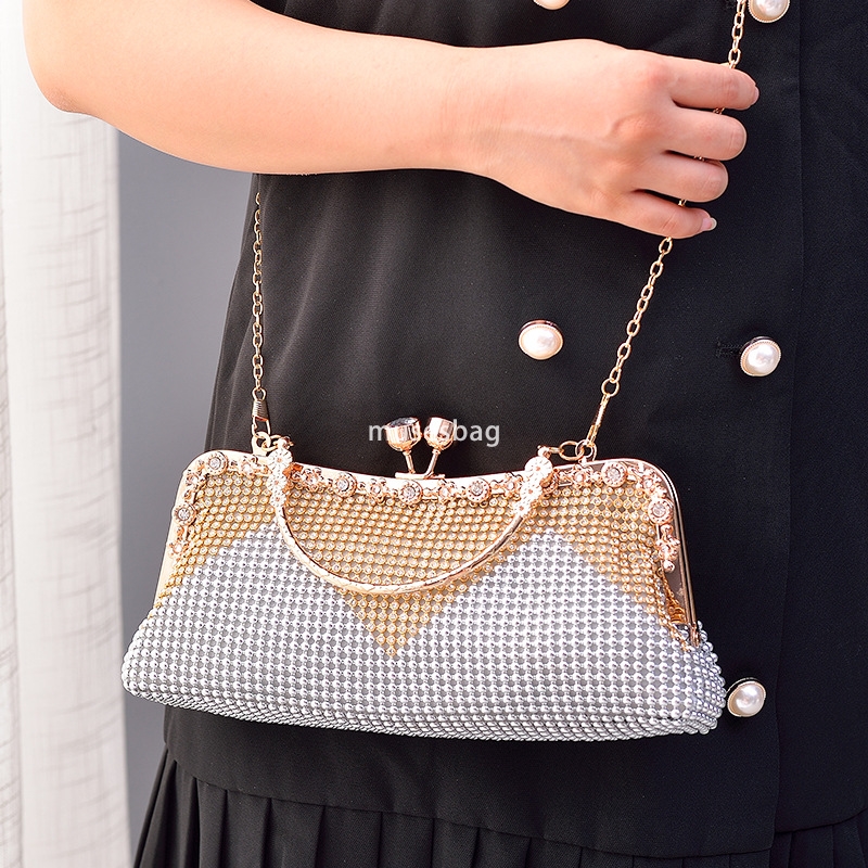 Cross border diamond dinner bag socialite's handbag European and American fashion diagonal cross bag new versatile evening dress dress bag women&