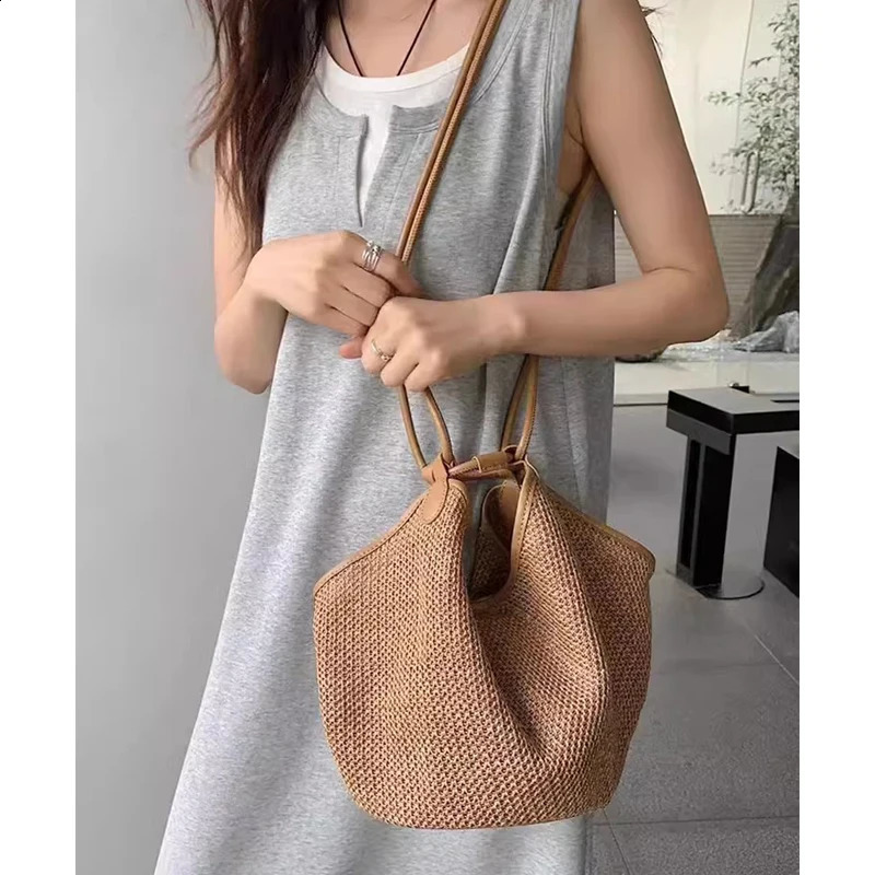 Fashion Straw Bucket Weave Women Shoulder Bags Casual Summer Beach Crossbody Bag Small Tote Shopper Purse Fortravel Vacation 240802