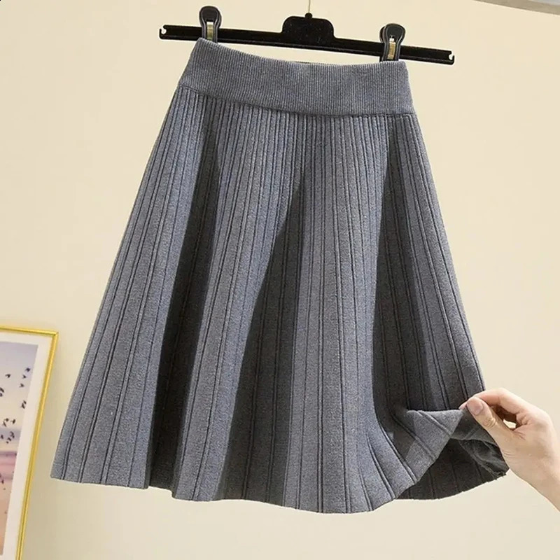 Vintage Knitted Mini Skirts Women High Waist Sweater Pleated Skirt Winter Streetwear Korean Solid All Match A Line Skirts 240802