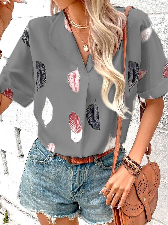 T Shirt New Merchandise Summer High Street Female Harajuku Print Vintage Bottoming Round Neck Collar Blouse Slim-fit Graphic T Shirts Solid Turtleneck