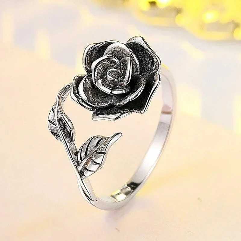 King Simplicity Size Adjustable Rose Ring Plant Antique Versatile Rings Gifts for Girlfriends W240802