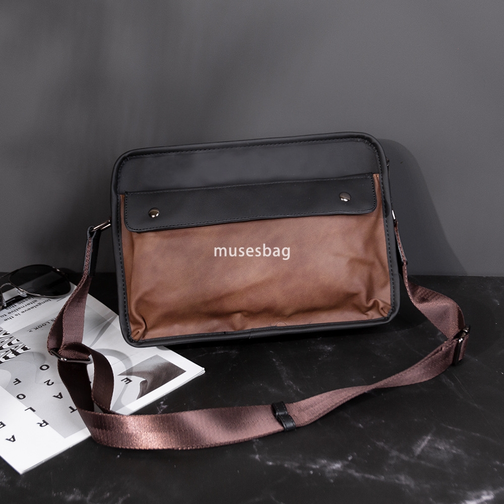 Men's bag, crazy horse leather shoulder crossbody bag postal bag casual retro trendy brand Korean version small backpack fashionable and trendy n