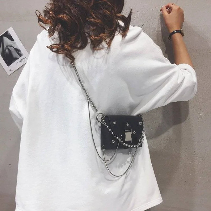 Vintage Y2k Aesthetic Punk Shoulder Crossbody Bag Fashion Gothic Rivet Chain Handbags Women Streetwear Trendy Mini Square Bags 240802