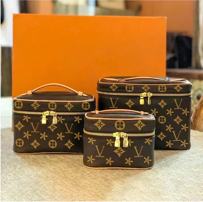 Share to be partner Lady Cosmetic Bags Fashion Nice Makeup Bag Women Designers Toiletry Travel Pouch Ladies Purses High Quality Handbags