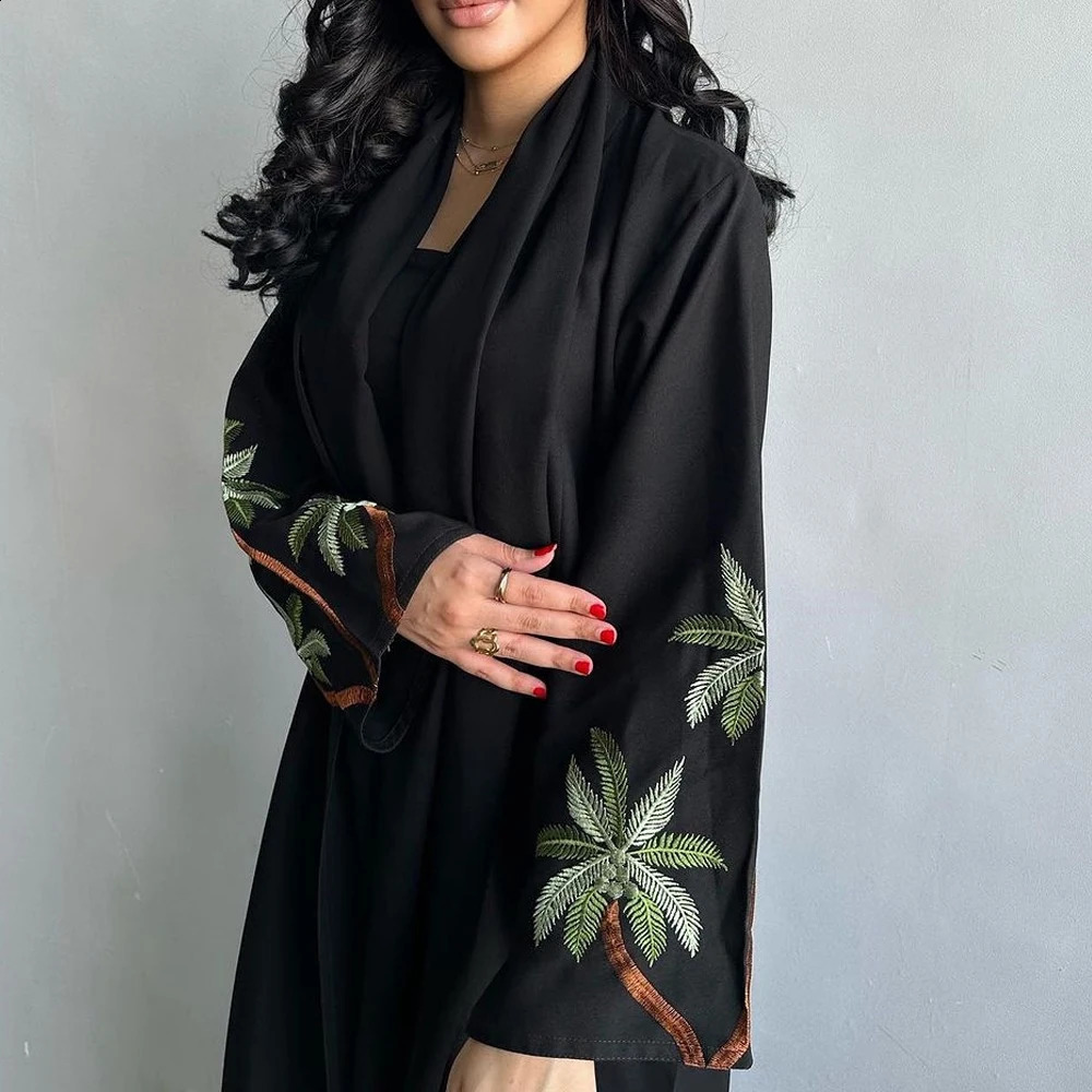 2024 Black Casual Open Kimono Abaya For Muslim Women Ramadan Eid Jalabiya Embroidery Long Sleeve African Moroccan Robe 240802