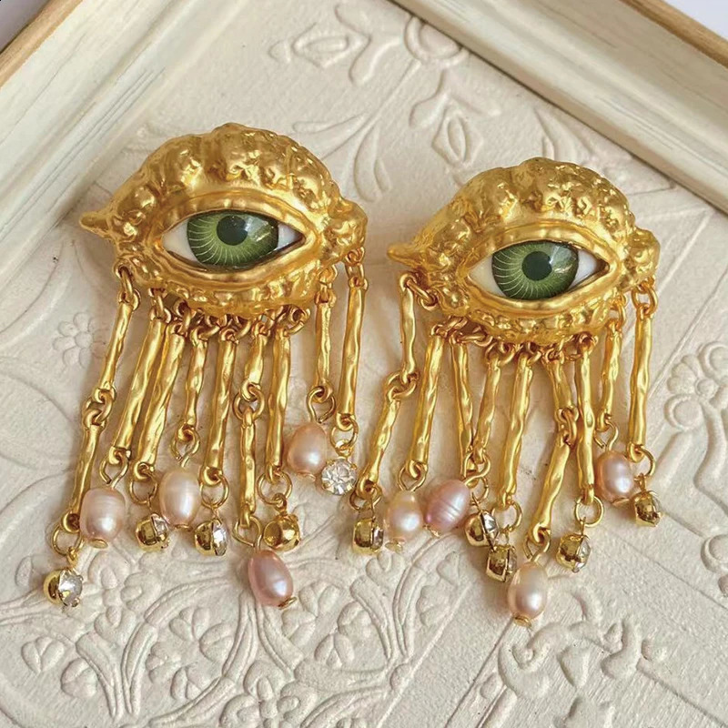 Personality Eye Open Ring Devils Eye Metal Pearl Tassel for Women Men Jewelry Classic Punk Stud Earrings Accessory 240731