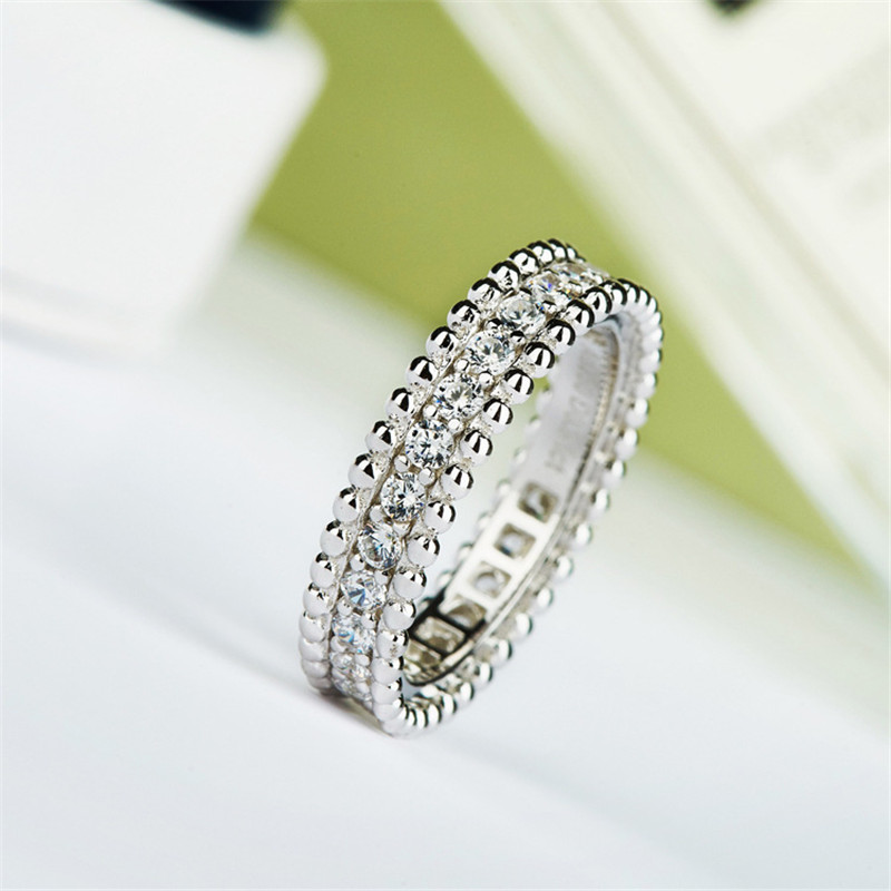 Elegant 2PCS Couple Wedding Rings Set: Handmade Sterg Sier with Round Moissanite Zircon