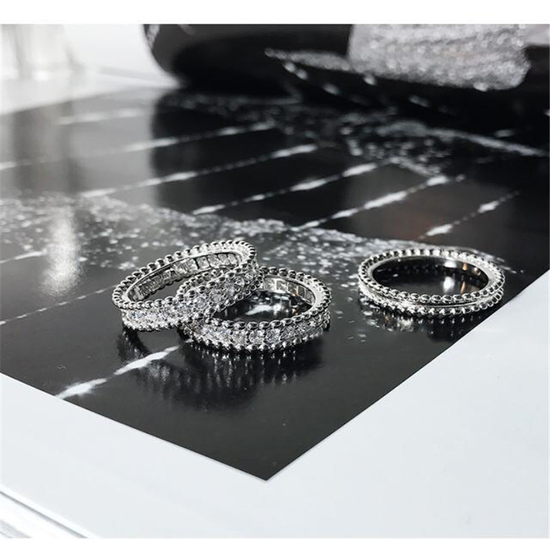 Elegant 2PCS Couple Wedding Rings Set: Handmade Sterg Sier with Round Moissanite Zircon