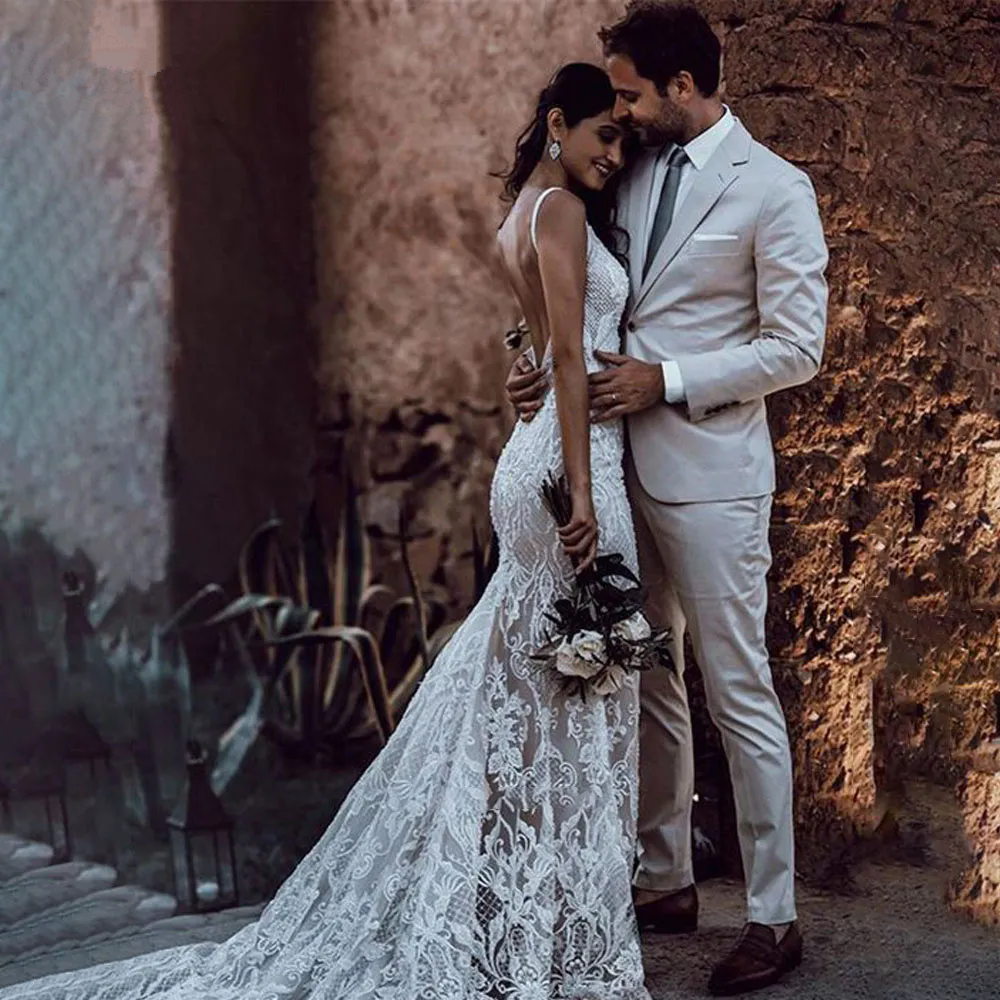Spaghetti Strap V Neck Wedding Dress Appliques Lace Wedding Gown Mermaid Sexy Bridal Dress Custom Size Charming Bridal Gown