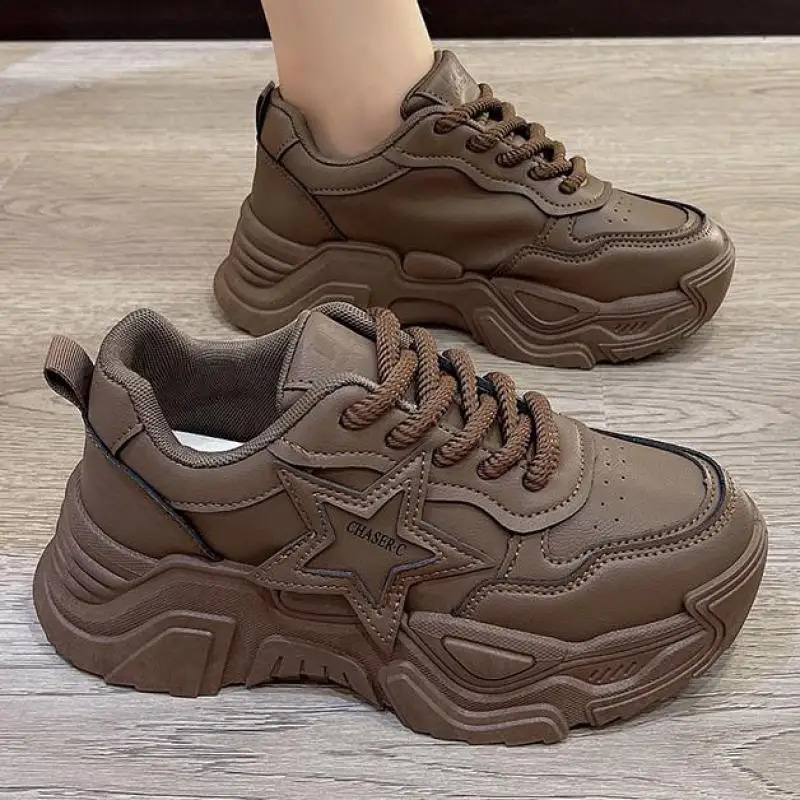 Autumn Leather Brown Platform Sneakers Thick Sole Slip On Women Casual Shoes Lace-up Ladies Comfortable Running Shoes 240826
