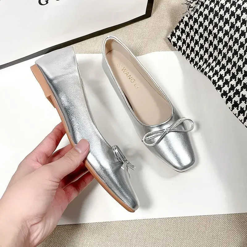 Low Heel Elegant Woman Flats With Bow Shoes for Women Non Slip Summer Chic Point On Sale Quick Delivery Lastest Casual 240802