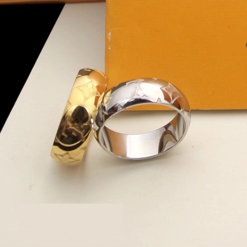 Luxury designer girl boy 7mm V solid Ring 18K Gold Silver Rose Stainless Steel Rings logo engrave Women men love wedding Jewelry Lady Party Gifts big size USA 6 7 8 9 10 11
