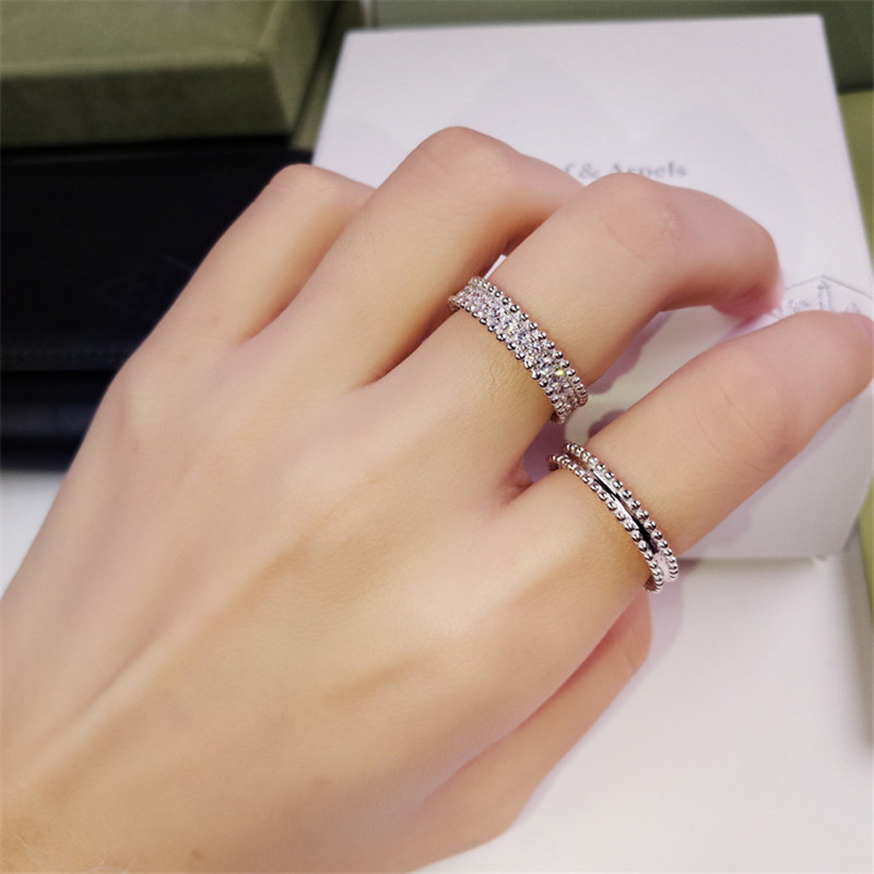 Elegant 2PCS Couple Wedding Rings Set: Handmade Sterg Sier with Round Moissanite Zircon