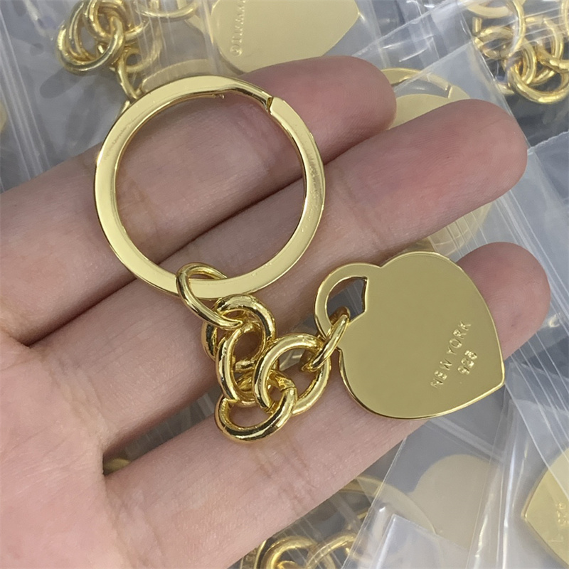 Love Designer Keychain Stainless Steel Woman Luxury Keyring Mens Key Chain Classic Bag Charm 8 style