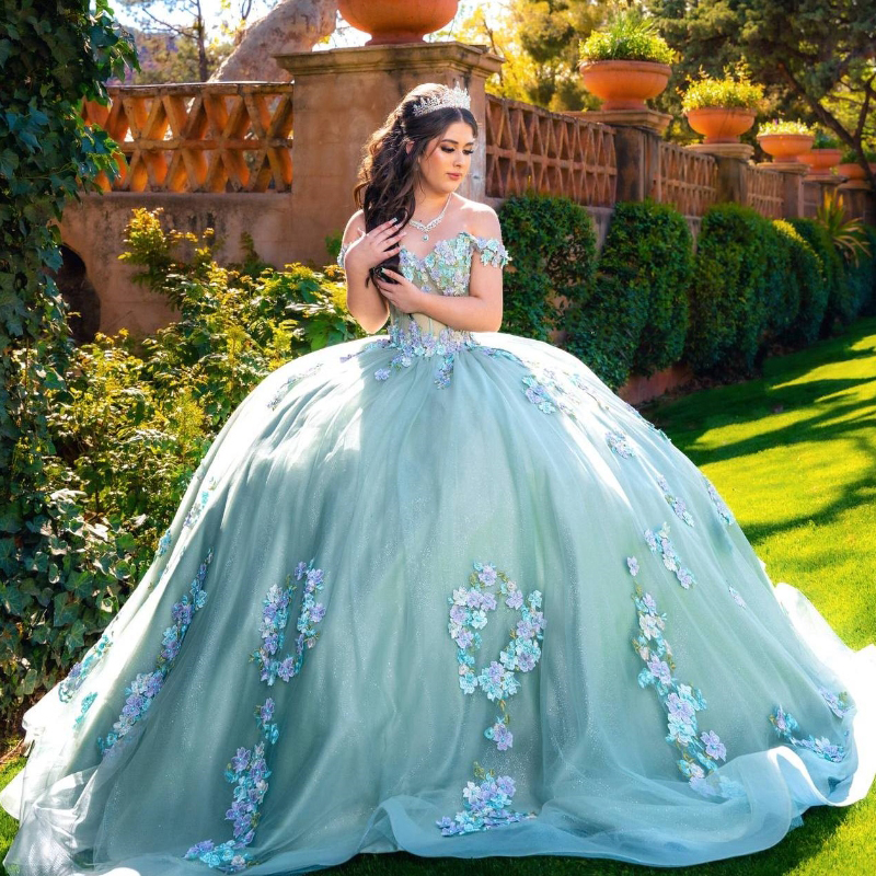 Light Green Shiny Princess Quinceanera Dresses Ball Gown Off The Shoulder Lace Applique Beading Tull Corset Sweet 16 Dress Vestido 15 De Anos