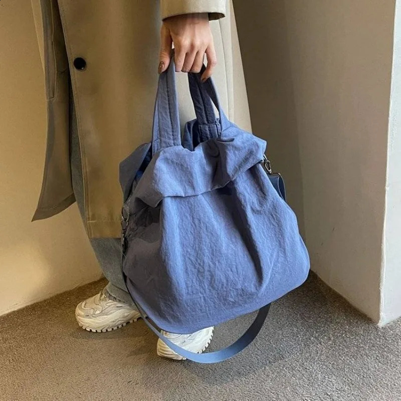 Womens Large Capacity Large Bag Sports Leisure Shoulder Tote Nylon Butot Carrying Crossbody Bag Fitness Bag 240802