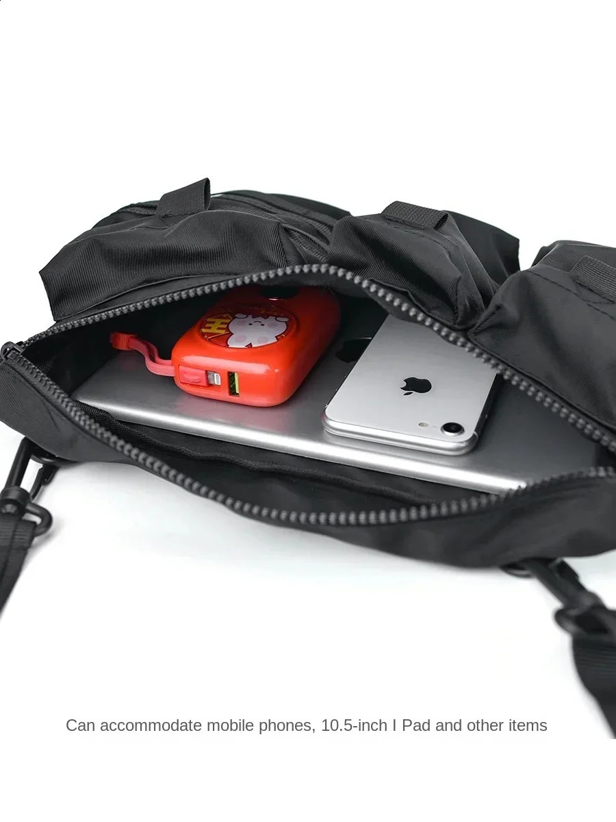 Causal Black Zipper Men Shoulder Bag Waterproof Nylon Phone Cross Man Bag Travel Sling Mens Bag Fanny Packs for Men 240802