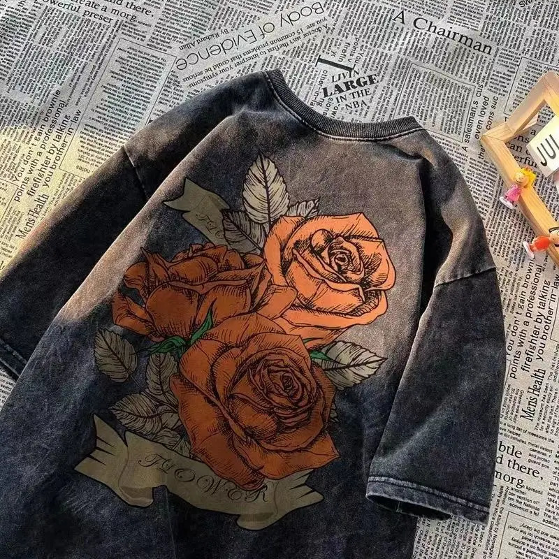 Trendy retro rose print graphic T-shirt for men and women summer American couple personality casual short sleeved top harajuku 240805