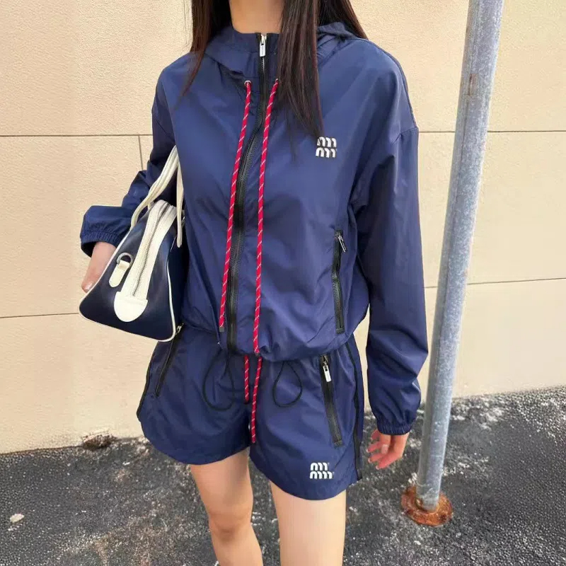 Women's Sportswear - UV Protection Sunscreen Top Matching Shorts