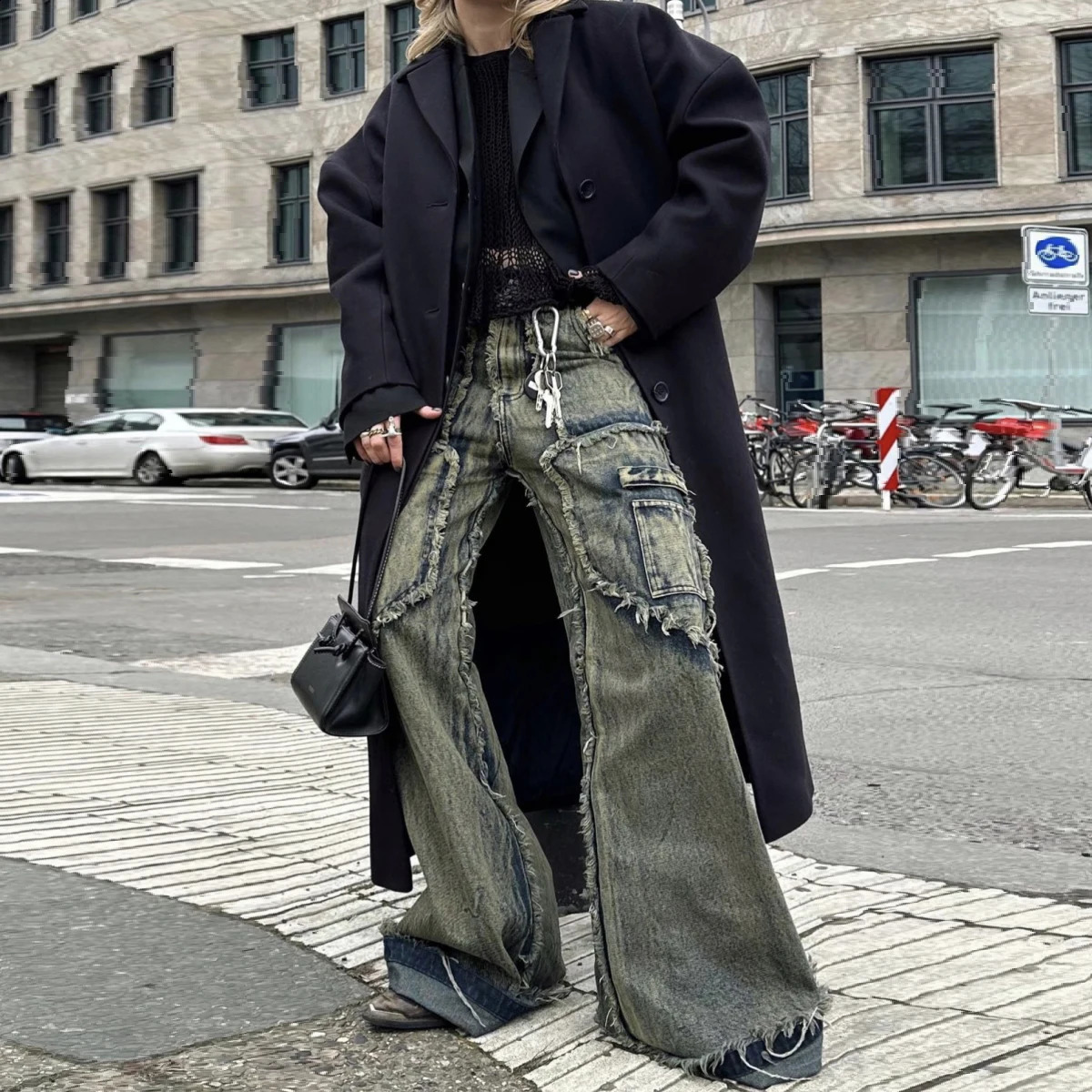 Streetwear Heavy Craft Washed Distressed Faded Jeans Flare Slim Straight Tassel Jeans for Men and Women Raw Edge Denim Pants 240805