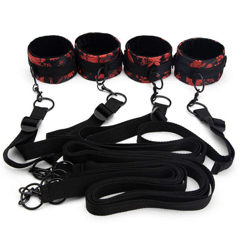 wholesale Chinese style bed straps ankle cuff sex bondage bdsm kit bed restraints set with handcuff sex toys for woman