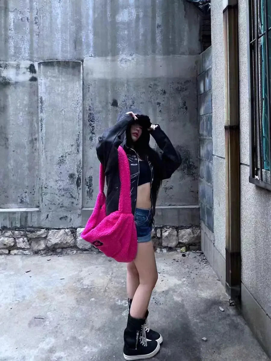 Fluffy Y2k Crossbody Bag for Women And Men Korean Fashion Shoulder Bags Unisex Cool Casual Travel Bag Black Backpack Winter 240805