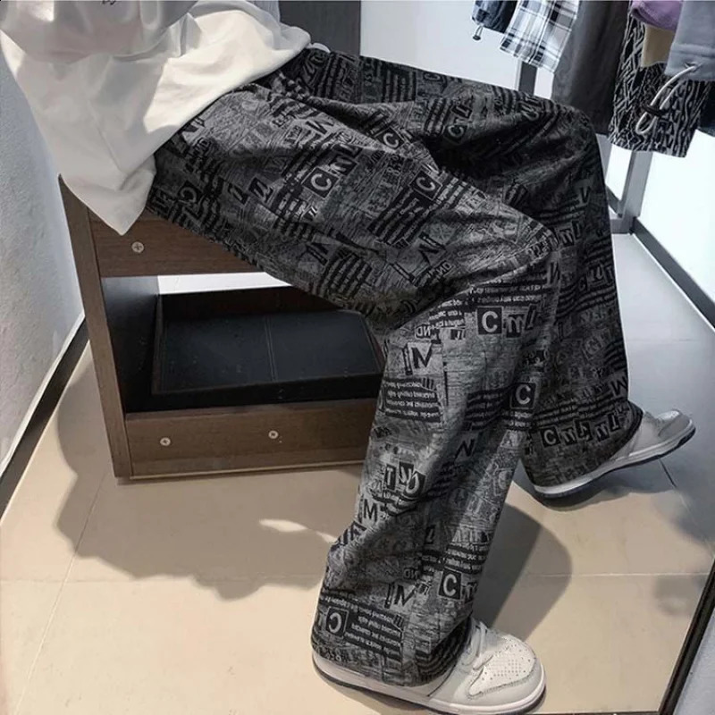 Spring And Autumn Trendy Retro Printed Hip Hop Plus-size Wide-leg Pants Loose Casual Straight Leg Pants Y2k Men Plus-size S-5XL 240805