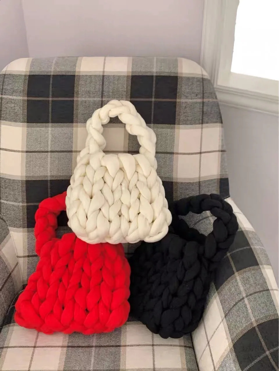 Women Fashion Manual Handbag Woven Bag Knitted Cute Casual Bucket Tote Country Style Simple Trend Clutches 240805