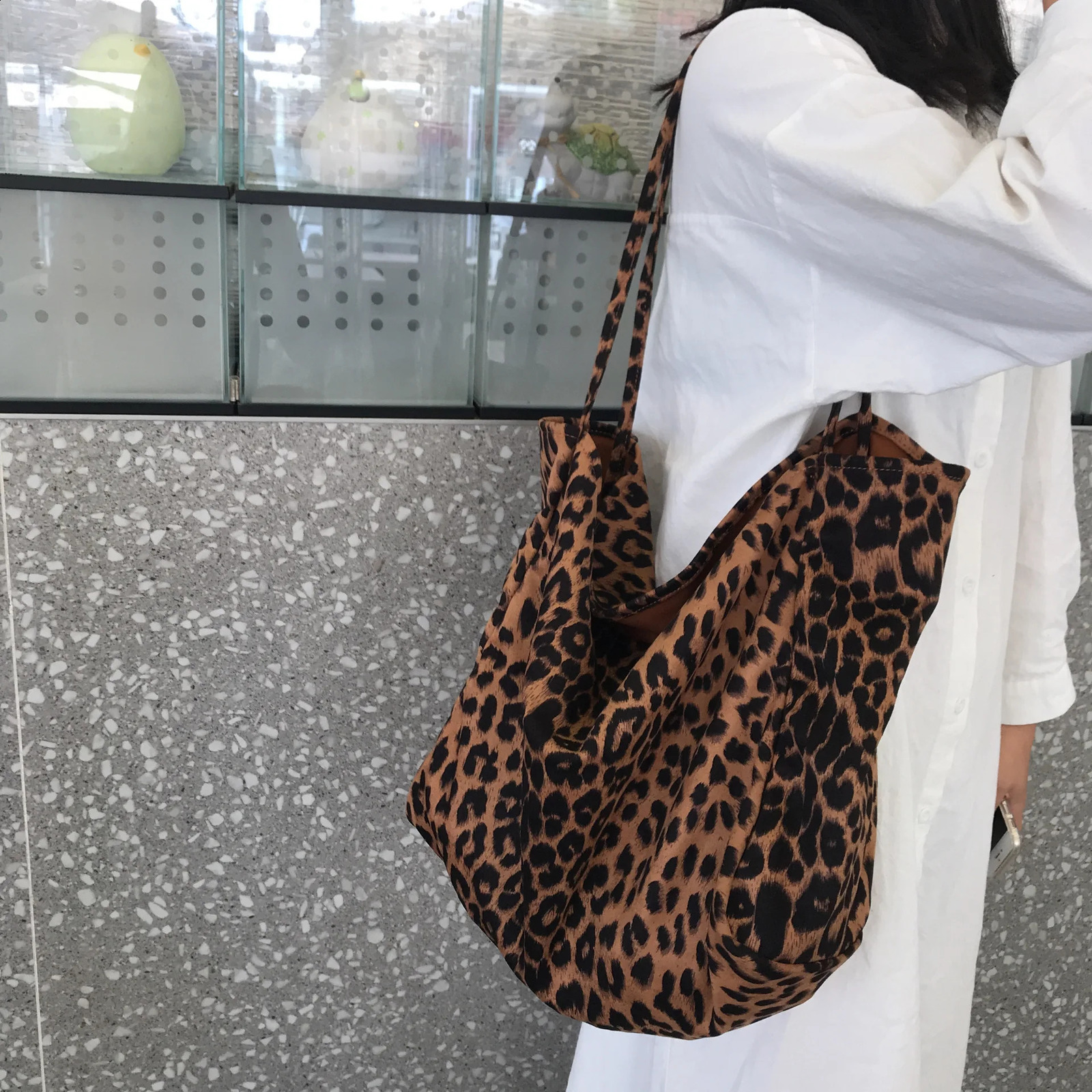 Women Soft Leopard Print Tote Handbag Girls Casual Big Capacity Shoulder Messenger Bag Large Eco Shopping Gift Bolsa 240805