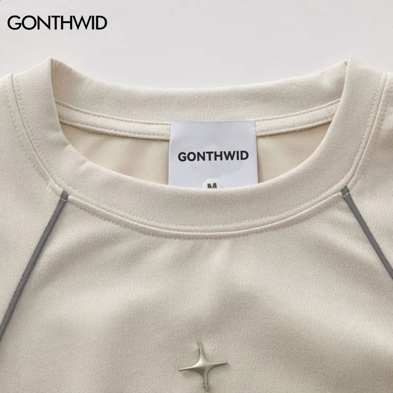 Hip Hop T-Shirt Mens Reflective Strip Suede Tee with Rivet Star 2024 Harajuku Casual Loose Short Sleeve Tshirt Streetwear 240805