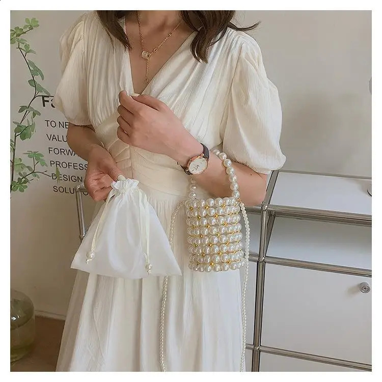 Womens small bucket handbag cross body bag womens pearl handbag womens beach rope shoulder bag 240805