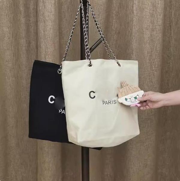 Designer Shopping Bag Black Beige Letter Logo Casual Canvas Bag Chain Strap Shoulder Bag Thick Shoulder Bag Portable reusable bag