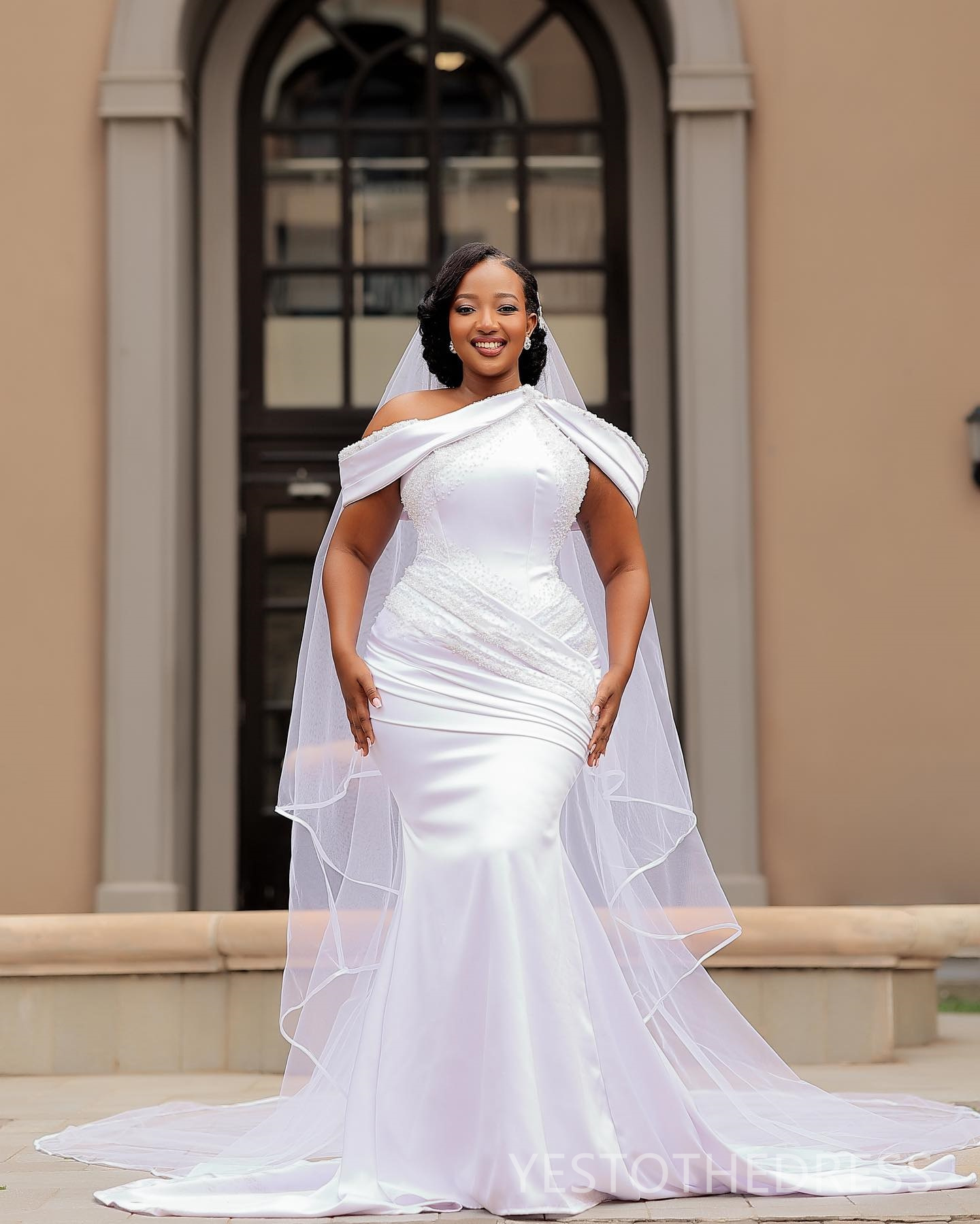 R&W 2024 Plus Size Aso Ebi Mermaid Dress Bridal Bride Pearls Beaded Pleated Wedding Gowns for Marriage D290